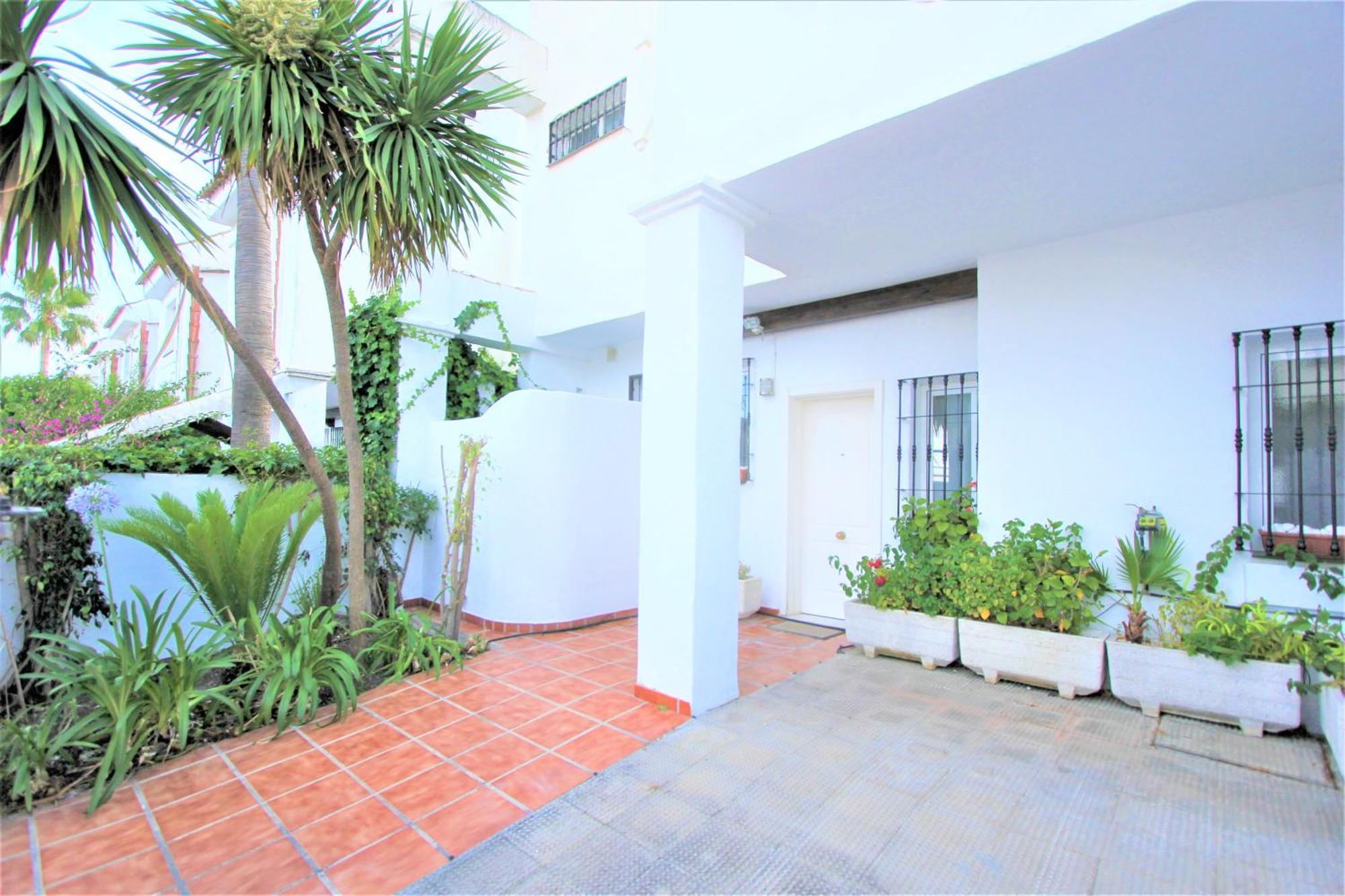 Apartamentos Naranjos Del Sol Марбелья Экстерьер фото